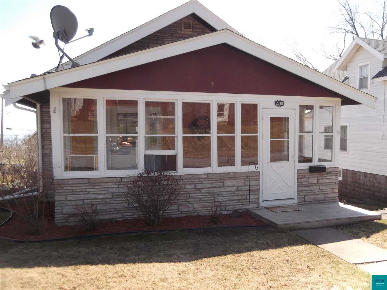 2318 W 11th St Duluth MN 55806 6073985 image1
