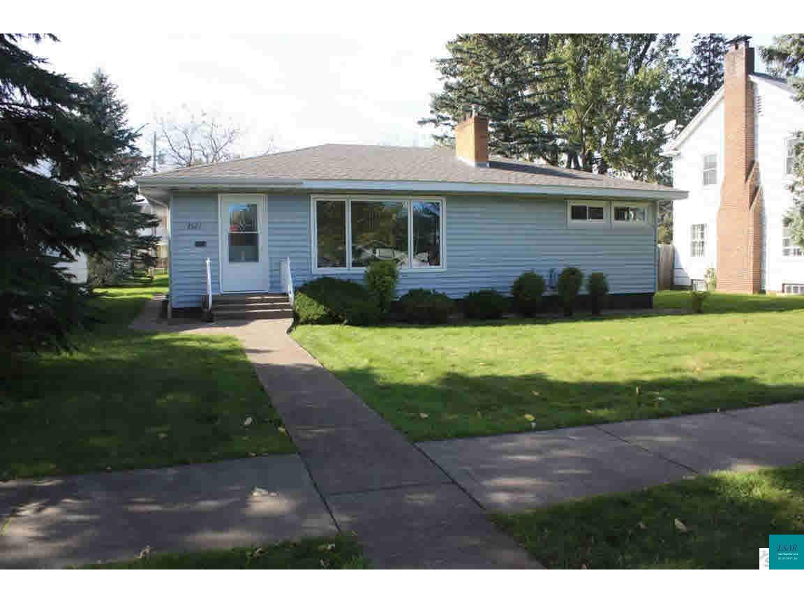 2621 Hammond Ave Superior WI 54880 6059451 image1