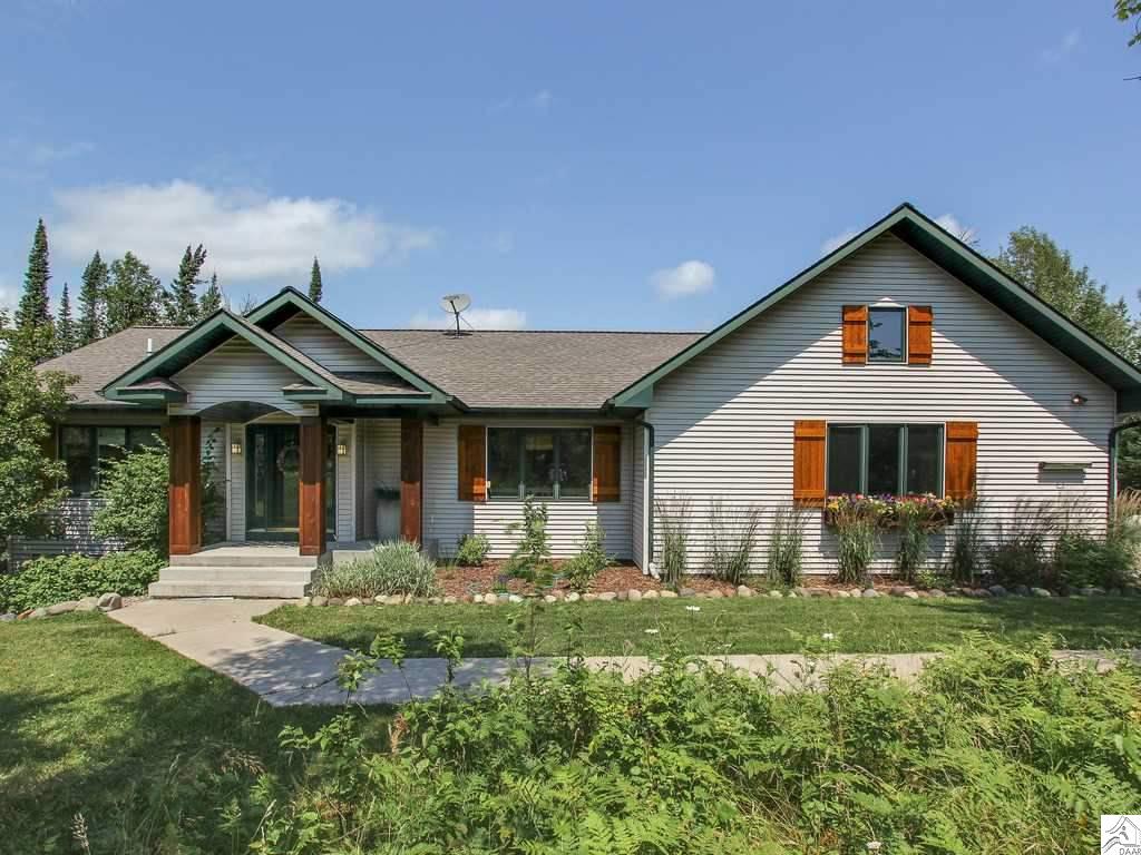 Lakefront homes for sale on lake keowee sc homes on the market inside the reserve at lake keowee sc