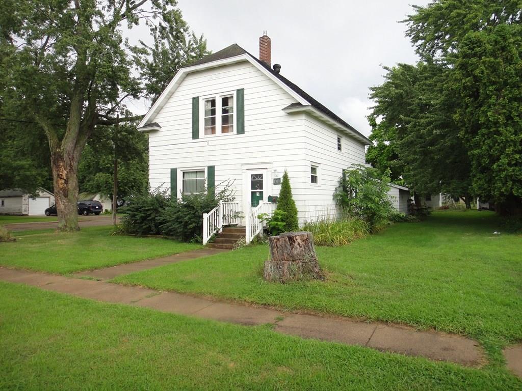 Singles in altoona wisconsin Living In Altoona, WI - HomeSnacks