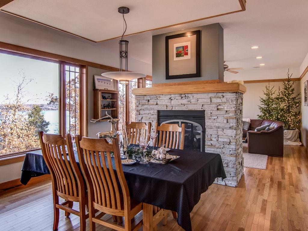 Singles in altoona wisconsin Living In Altoona, WI - HomeSnacks