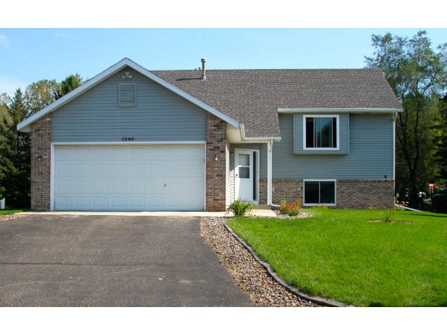 1240 Mayhill Road N Maplewood MN 55119