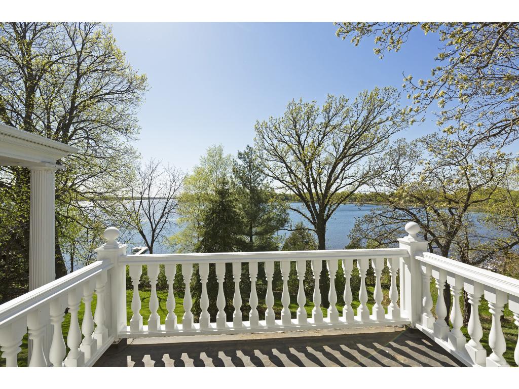 128 Dellwood Avenue, Dellwood, MN 55110 MLS 4789286 Edina Realty