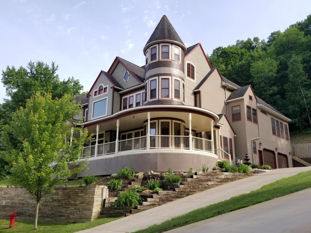 1325 50th Avenue Winona MN 55987 5033877 image1