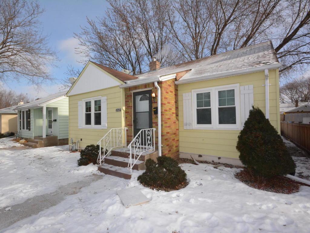 1532 Saint Albans Street N Saint Paul MN 55117 4785465 image1