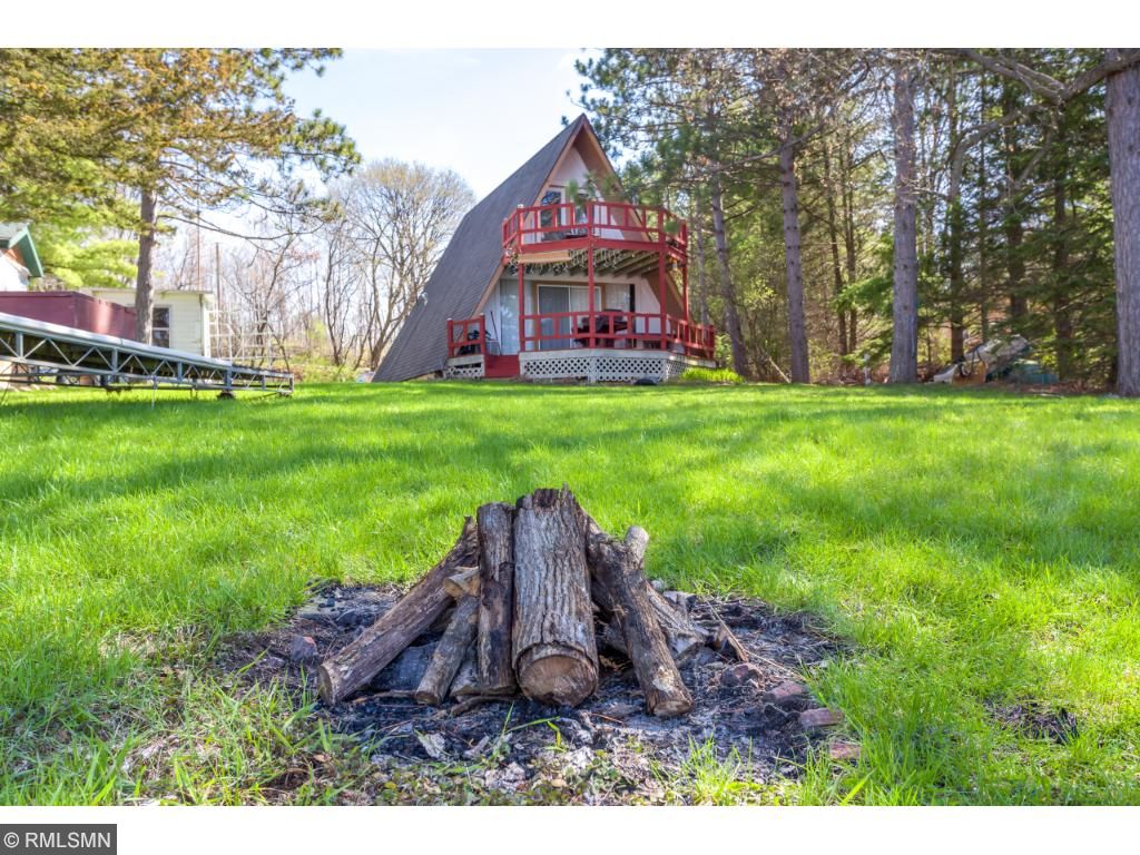 Singles in trade lake wi
