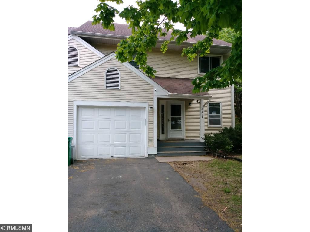 2217 12th Avenue Minneapolis MN 55404 4956699 image1