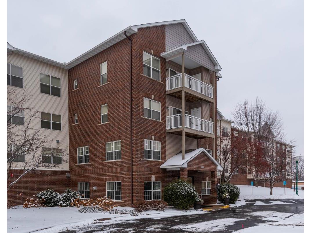 2231 Penn Place 319 North Saint Paul MN 55109 5027960 image1