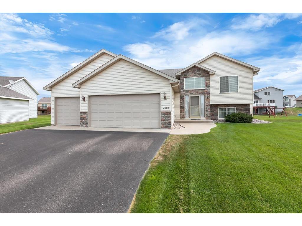 2292 Vermont Drive Sartell MN 56377 4994488 image1