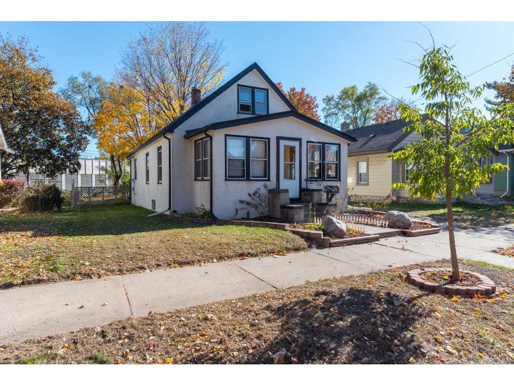 2317 7th Street NE Minneapolis MN 55418 5007750 image1
