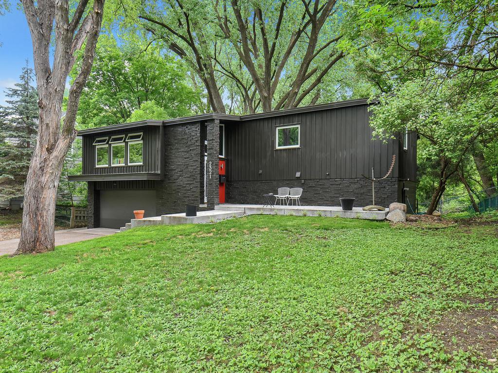 2321 Parklands Road Saint Louis Park MN 55416 4957129 image1