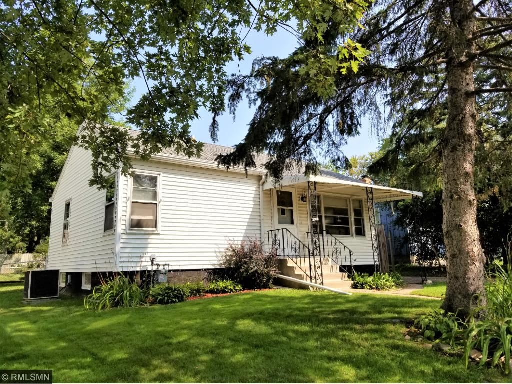 2389 11th Avenue E North Saint Paul MN 55109 4871112 image1