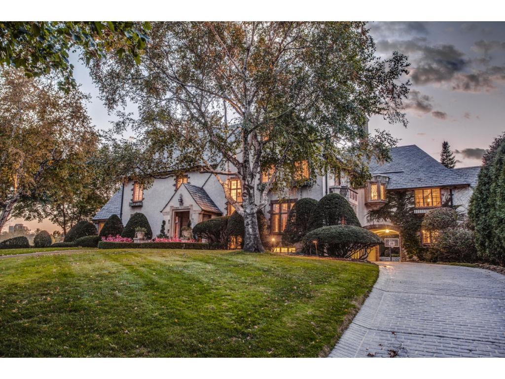 2424 W Lake Of The Isles Parkway Minneapolis MN 55405 4898134 image1