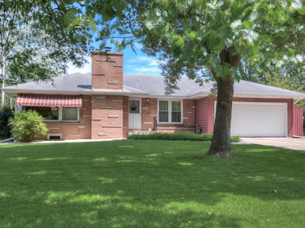 2482 Sheldon Street Roseville MN 55113 4922144 image1