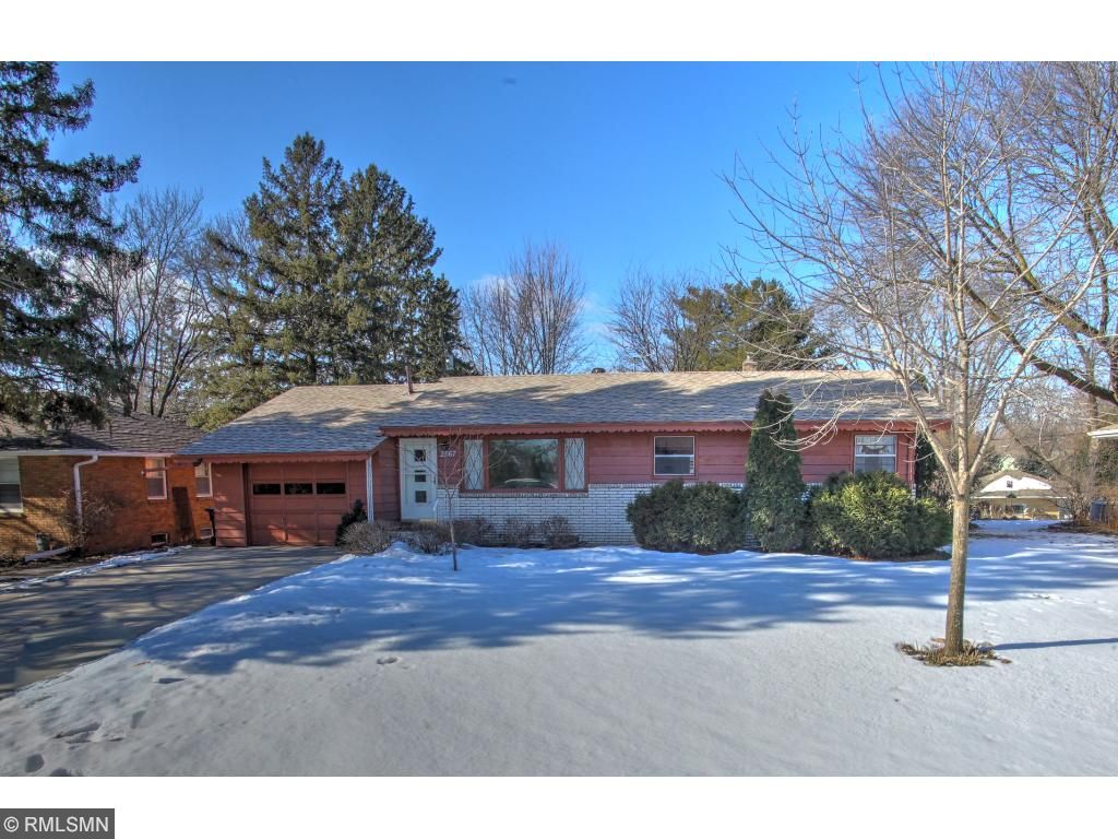 2567 Dunlap Street N Roseville MN 55113 4791753 image1