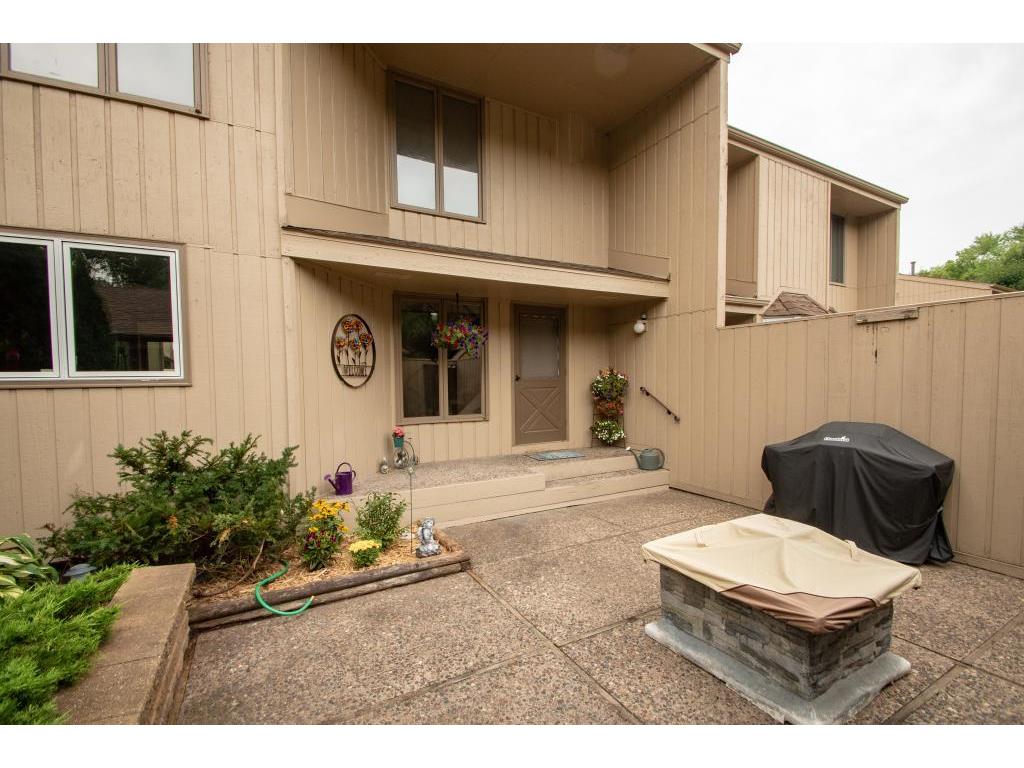 2737 Mackubin Street 5 Roseville MN 55113 4996627 image1