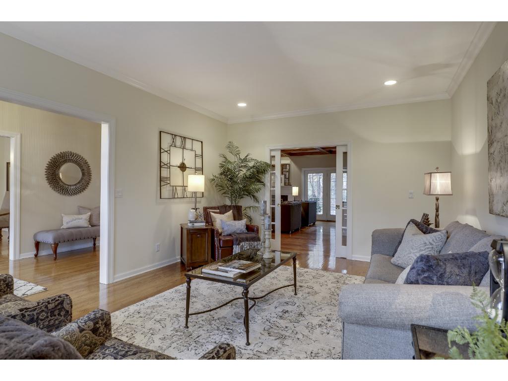 5 Red Pine Road, North Oaks, MN 55127 MLS 4796643 Edina Realty