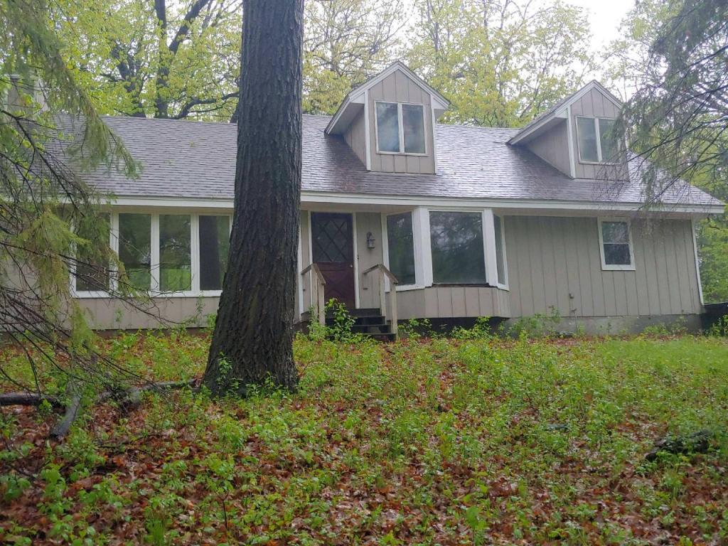 5415 Pineview Lane N, Plymouth, MN 55442 MLS 5247349 Edina Realty