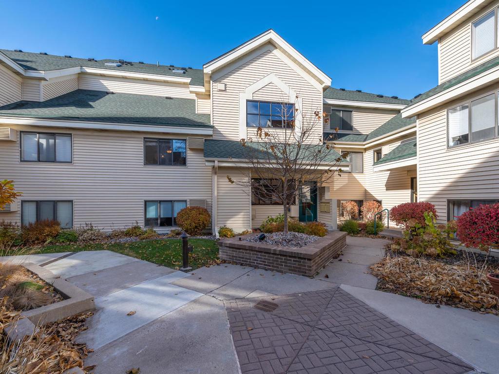 7618 York Avenue S 1213 Edina MN 55435 5015642 image1