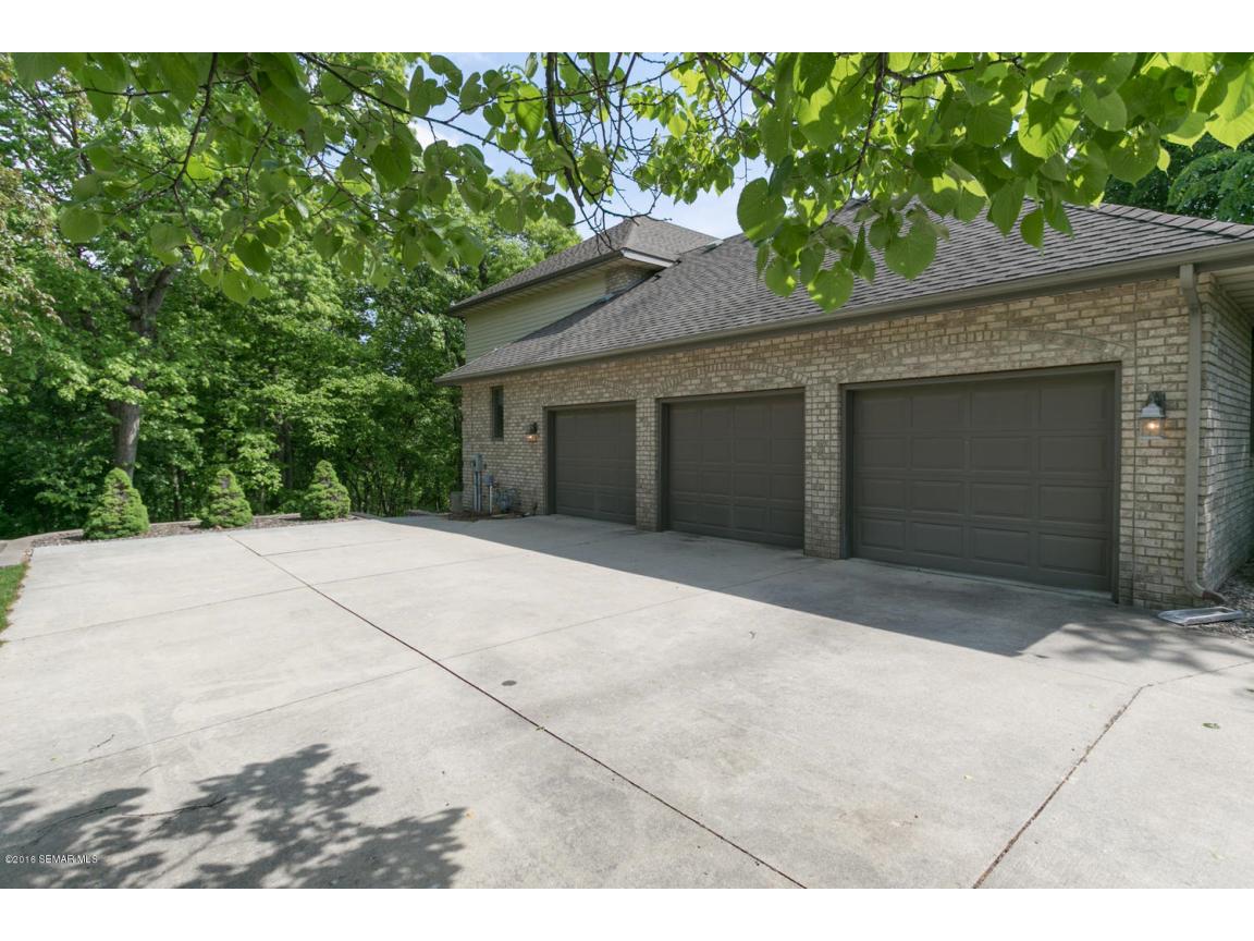 2131 Baihly Hills Drive Sw Rochester Mn 55902 Mls 4071597 2131 Baihly Hills Dr Sw Large 049 36 Gar