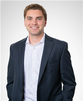 Realtor profile photo