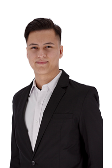 Realtor profile photo