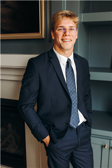 Realtor profile photo