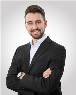 Realtor profile photo