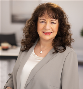 Realtor profile photo