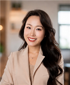 Realtor profile photo