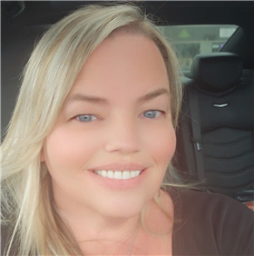 Realtor profile photo