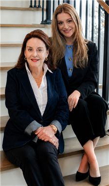 Amy and Alli Logo